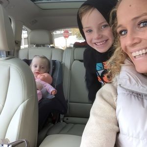 Meet your Posher, Lacey